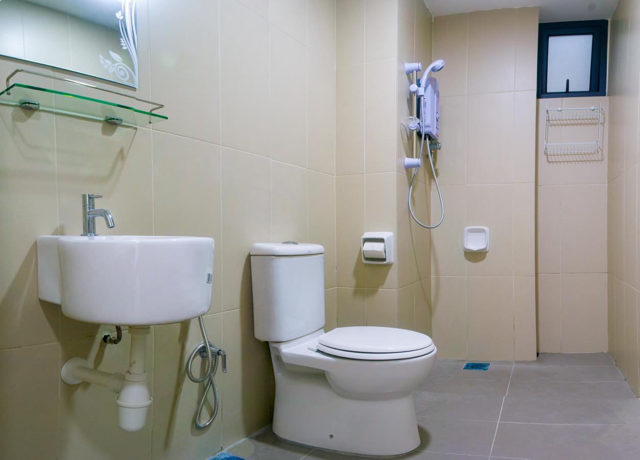 Lazy Traveler'S Suite By D Imperio Homestay George Town Zewnętrze zdjęcie